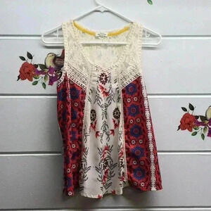 Skylar & Jade. Women tank top size small